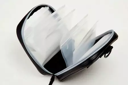 Daiwa Wallet Pouch (A) 4 Daiwa Wallet Pouch (A) - Image 4