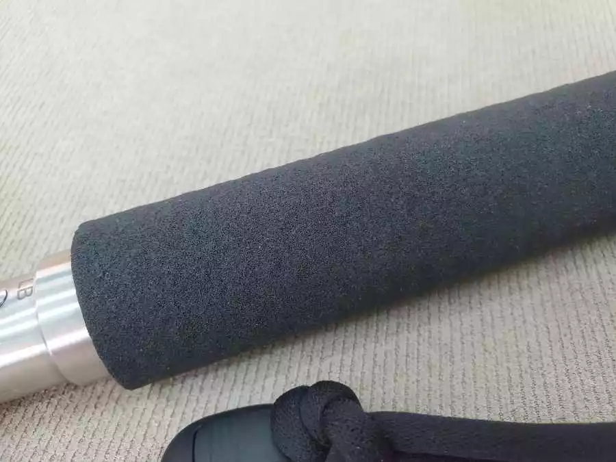 Improved Alive Fish Grip With 30lb Scale (BOGA) 4 Improved Alive Fish Grip With 30lb Scale (BOGA) - Image 4